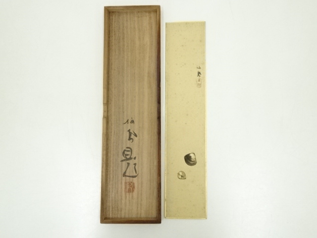 JAPANESE ART / HAND PAINTED TANZAKU / SHELL 